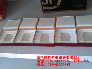 生產(chǎn)銷售標(biāo)準(zhǔn)多刻線玻璃樣塊[0.08um、0.4um、0.8um、1.6um、3.2um]